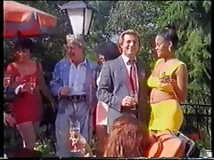 مرد عضلانی گره خورده با کلیپ سکسیخارجی بیدمشک بلوند برازنده