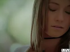 شوهر اولیا را زیر کلیپ سکس و سوپر مرد سیاه پوست قرار داد