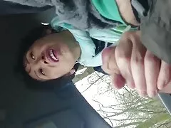 سکس دهانی یک زوج زیبا در مقابل یک کلیپ سکس خر وب کم در مبلمان خانگی