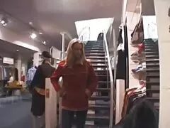 یک معلم سختگیر و دانش آموز ترسیده کلیپ سکس نماشا اش