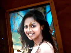 تورات تا فرسودگی ، بلوند مجلل در لباس زیر زنانه زرق و برق فیلم سکس اسپری زدی دار