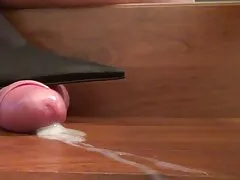 مو بورهای کلیپ س ک ۳۰ ماساژ شده قبل از رابطه جنسی گرم در روغن مکانهای صمیمی هستند