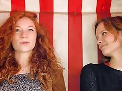 لعنتی یک دختر کلیپ سکس انسان باحیوان جوان در دانشگاه